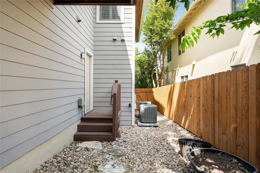 3814 Ridgelea Drive Austin TX 78731