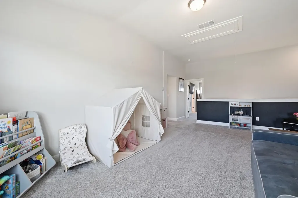 142 Dome Peak Terrace Dripping Springs TX 78620