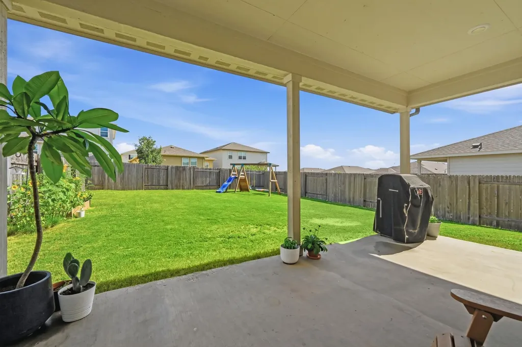 142 Dome Peak Terrace Dripping Springs TX 78620