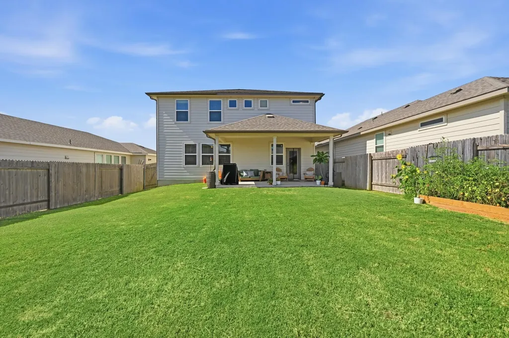 142 Dome Peak Terrace Dripping Springs TX 78620