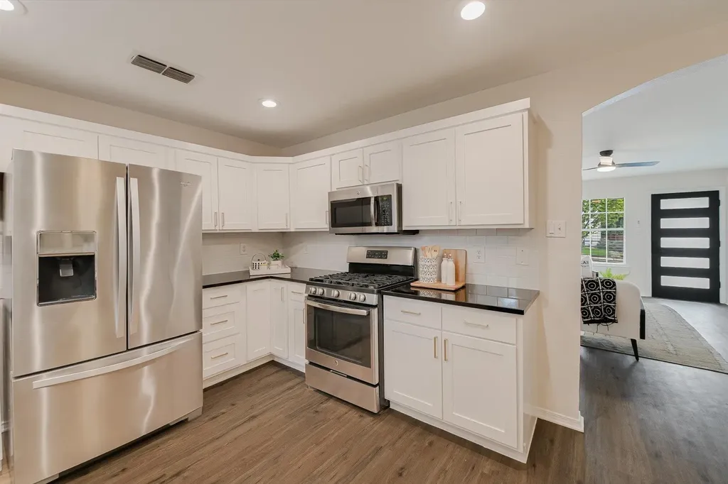 114 Havana Street Austin TX 78704