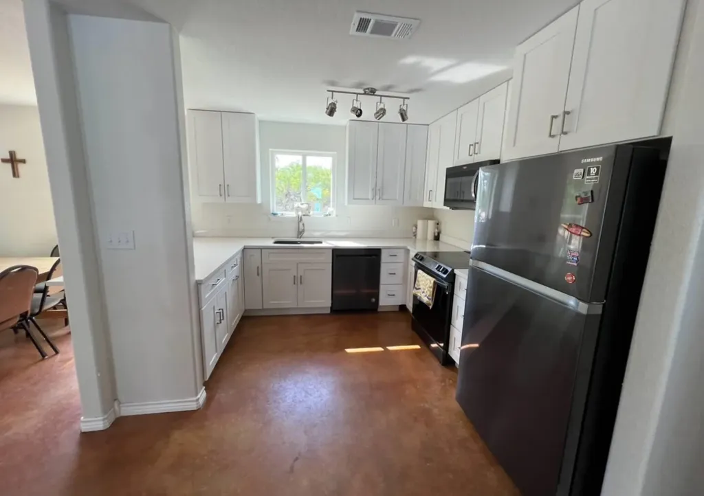 111 E Hickory Drive Granite Shoals TX 78654