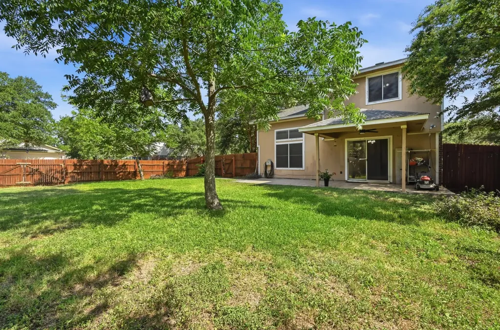 11322 Canterbury Tales Lane Austin TX 78748