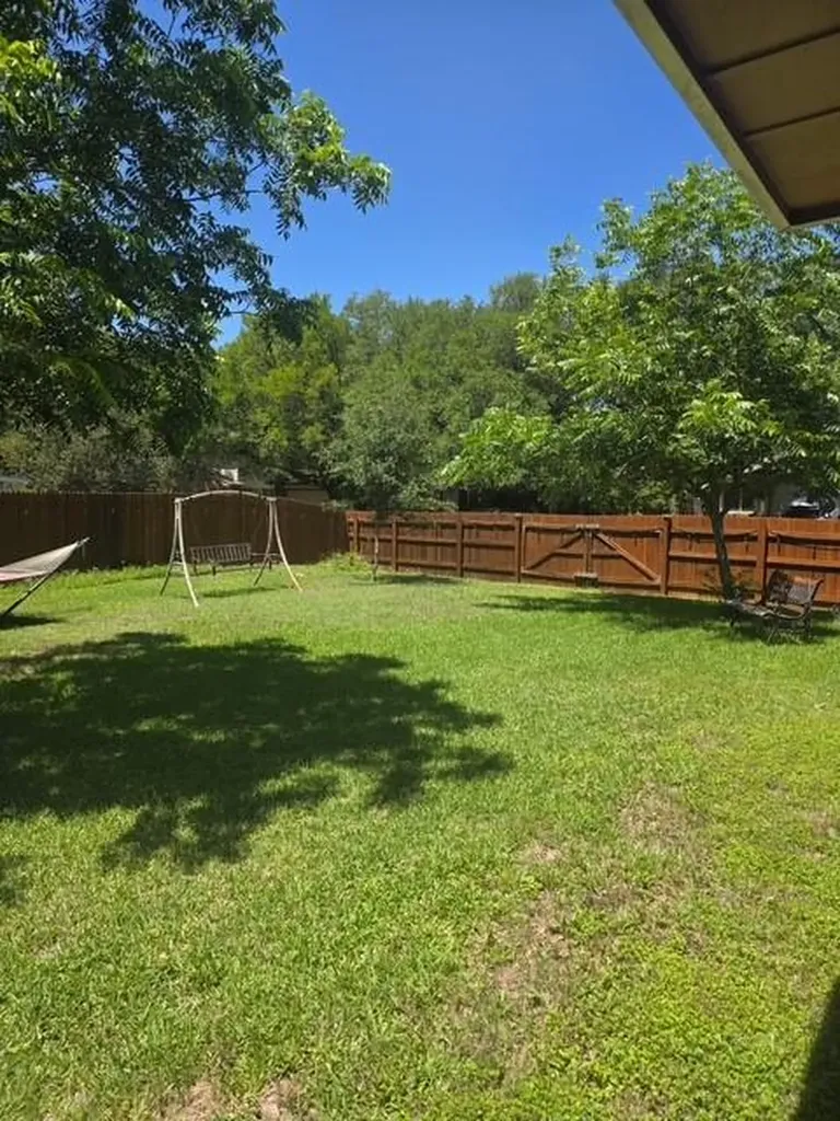 11322 Canterbury Tales Lane Austin TX 78748