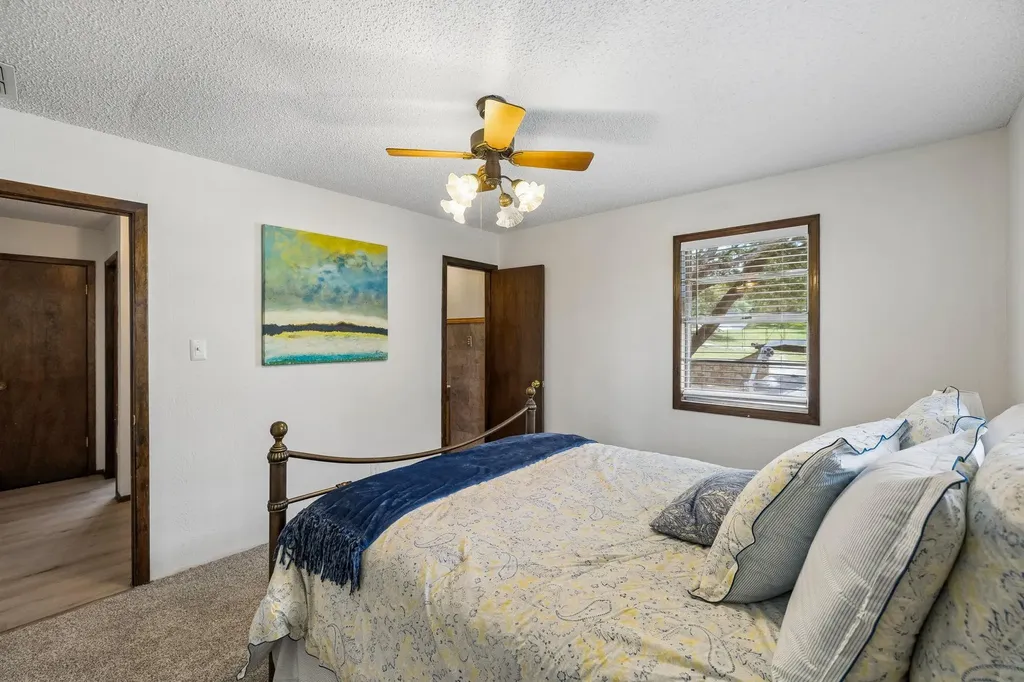408 Edge Hill Drive Canyon Lake TX 78133