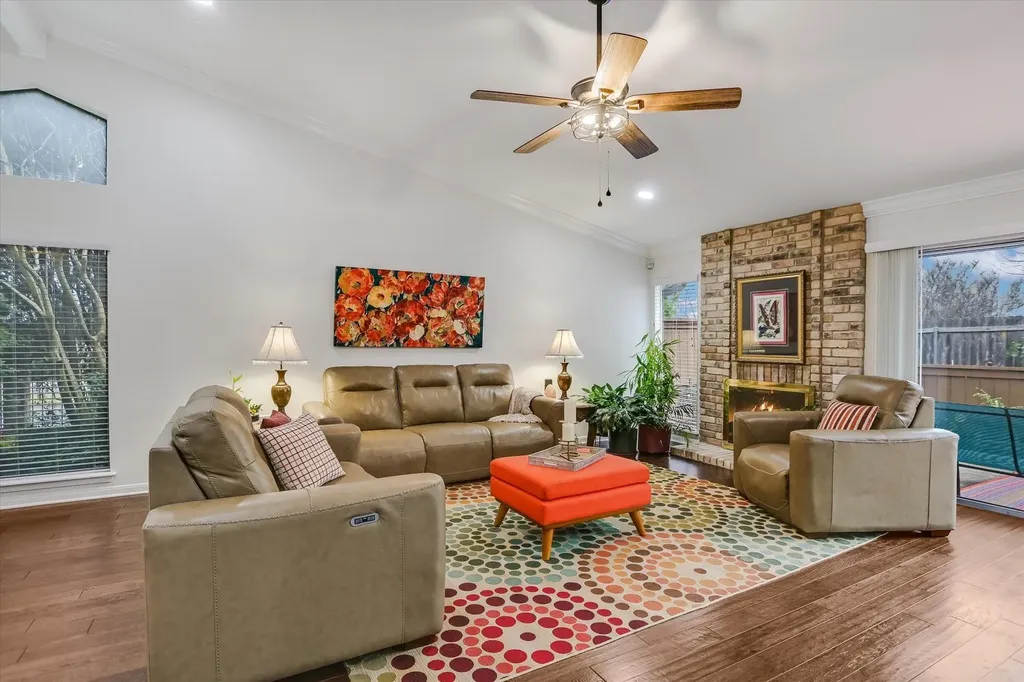 9469 Singing Quail Drive Austin TX 78758