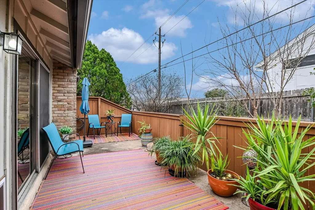 9469 Singing Quail Drive Austin TX 78758