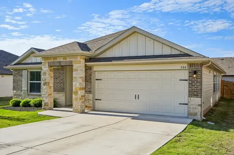 504 Elm Creek Drive Hutto TX 78634