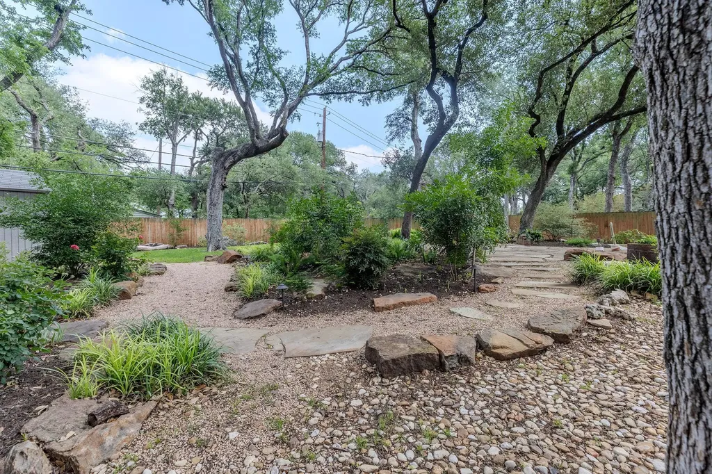 12907 Springvale Drive Austin TX 78729