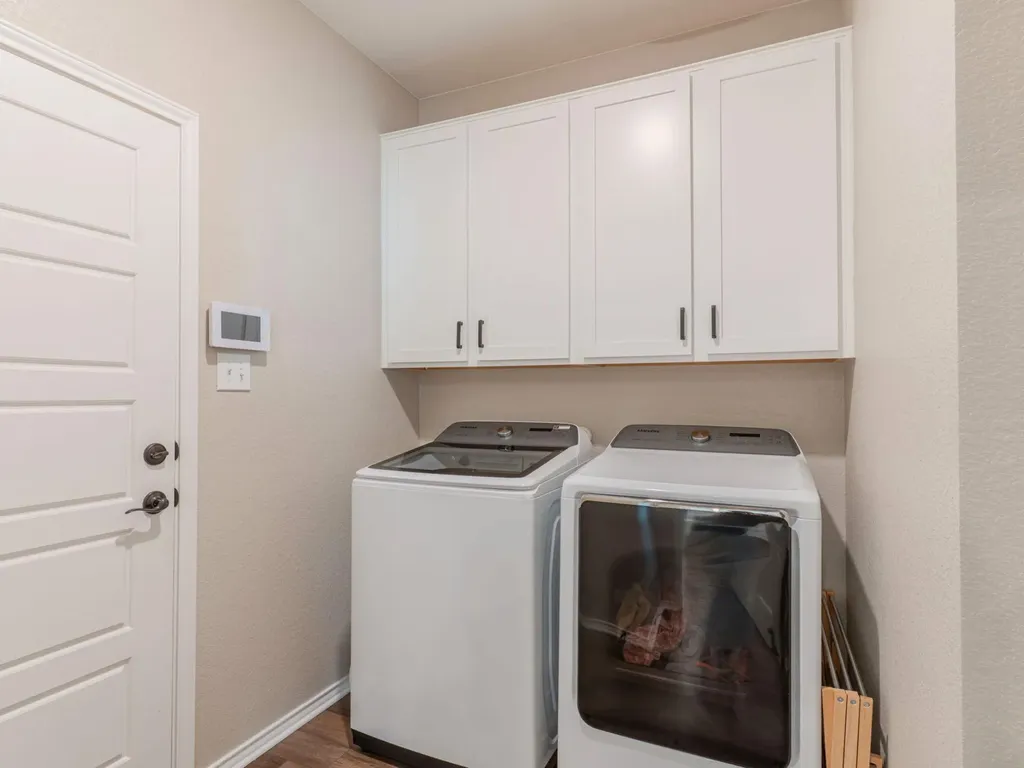 100 Kennicott Drive Kyle TX 78640