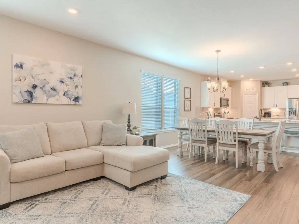 100 Kennicott Drive Kyle TX 78640