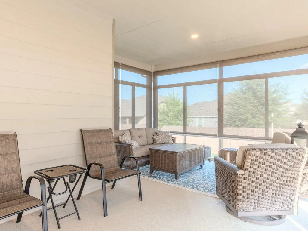 100 Kennicott Drive Kyle TX 78640