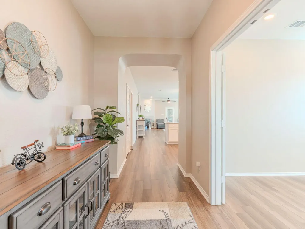 100 Kennicott Drive Kyle TX 78640