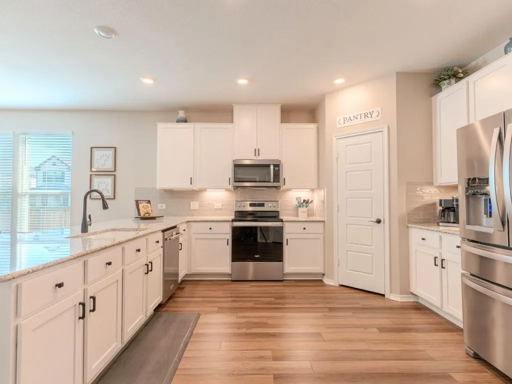 100 Kennicott Drive Kyle TX 78640