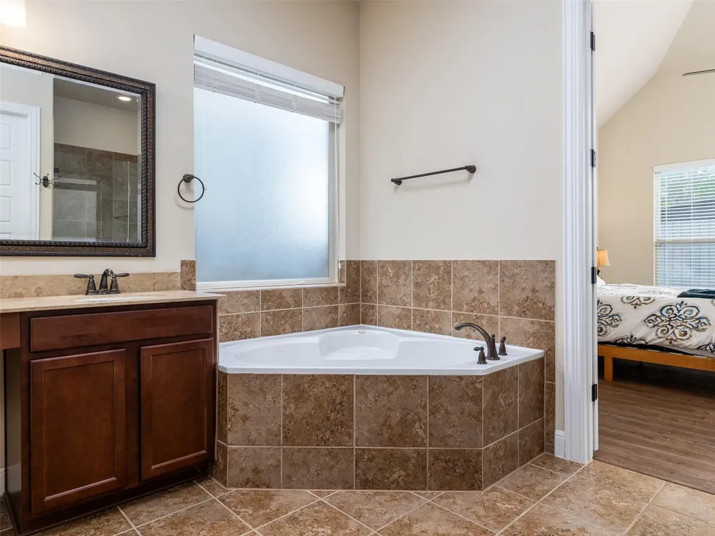 21301 Merveil Drive Pflugerville TX 78660