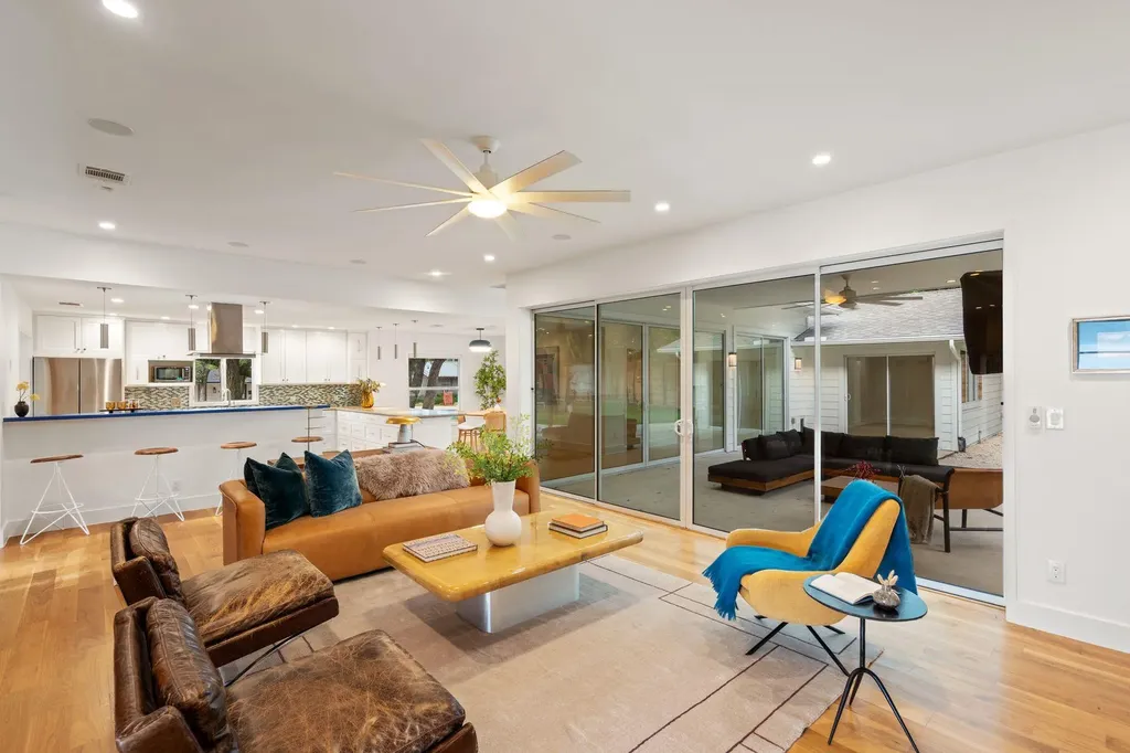 6905 Mesa Drive Austin TX 78731