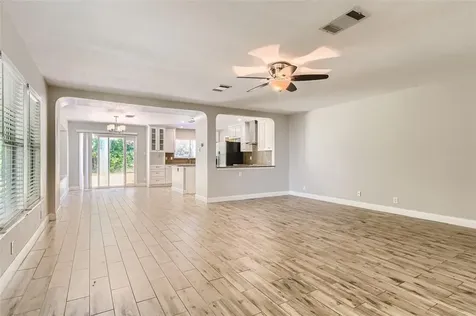 1236 Dexford Drive Austin TX 78753
