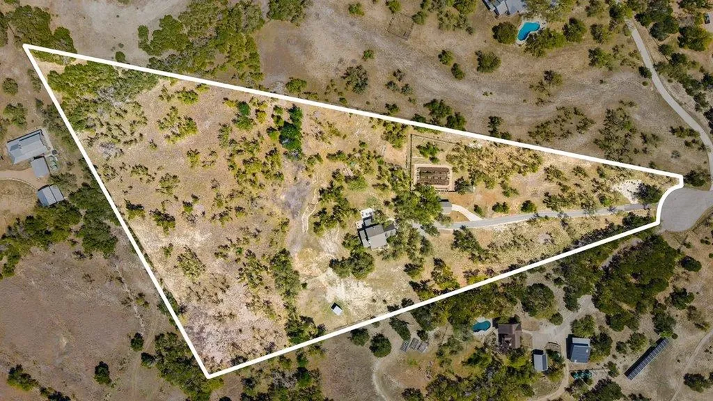 290 Sunset Ridge Dripping Springs TX 78620