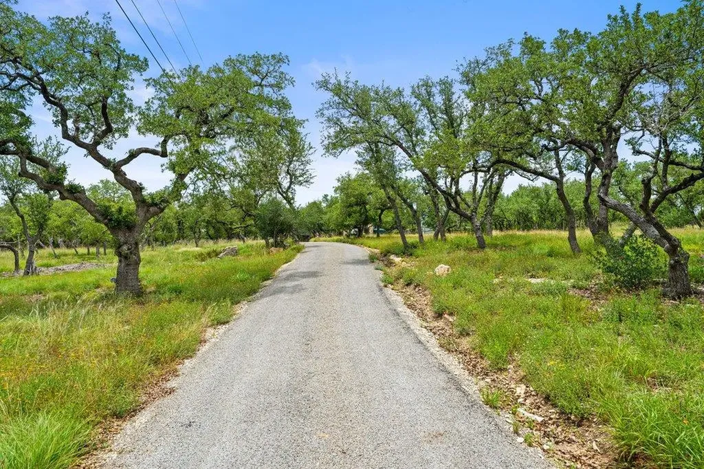 290 Sunset Ridge Dripping Springs TX 78620