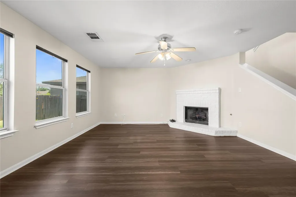 1481 Newbury Street Georgetown TX 78626