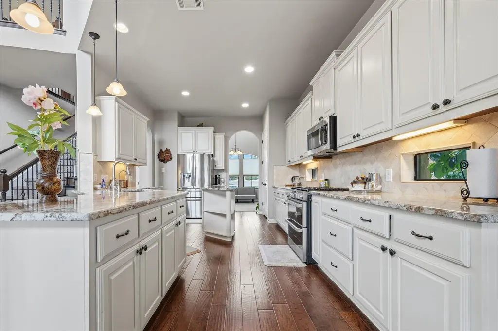 612 Cascada Lane Round Rock TX 78681