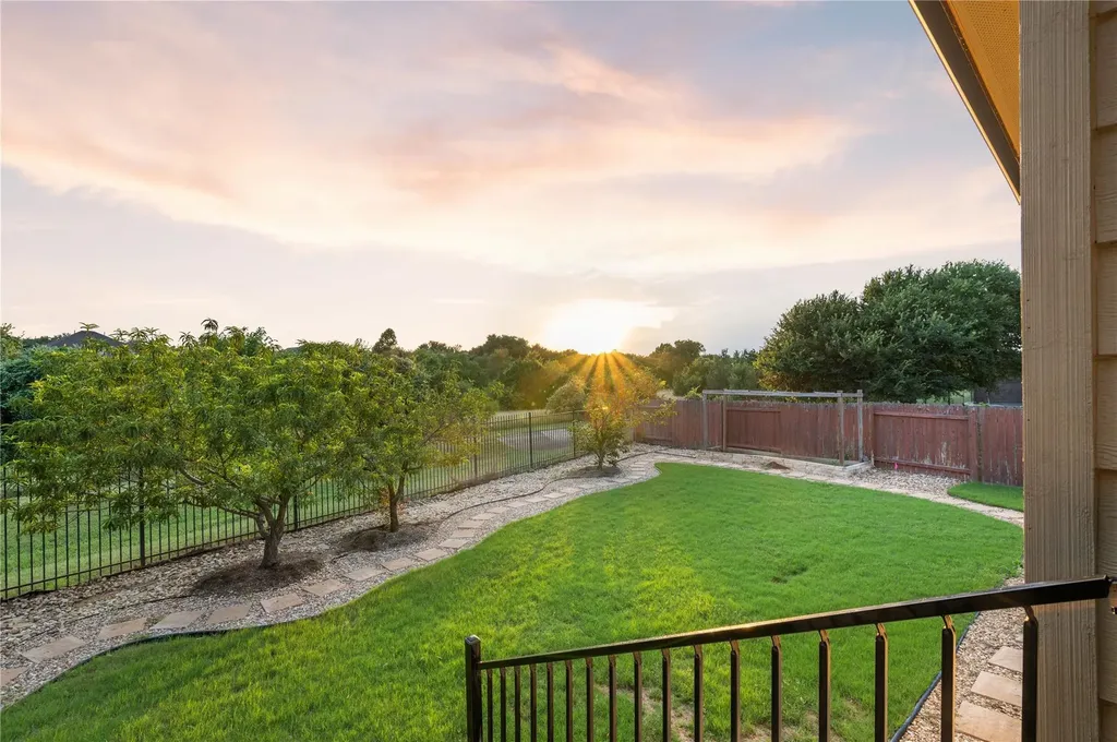 612 Cascada Lane Round Rock TX 78681