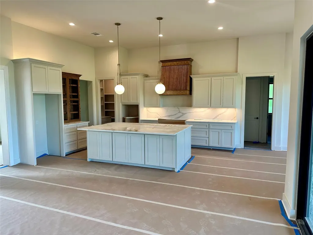 112 Winchester Horseshoe Bay TX 78657