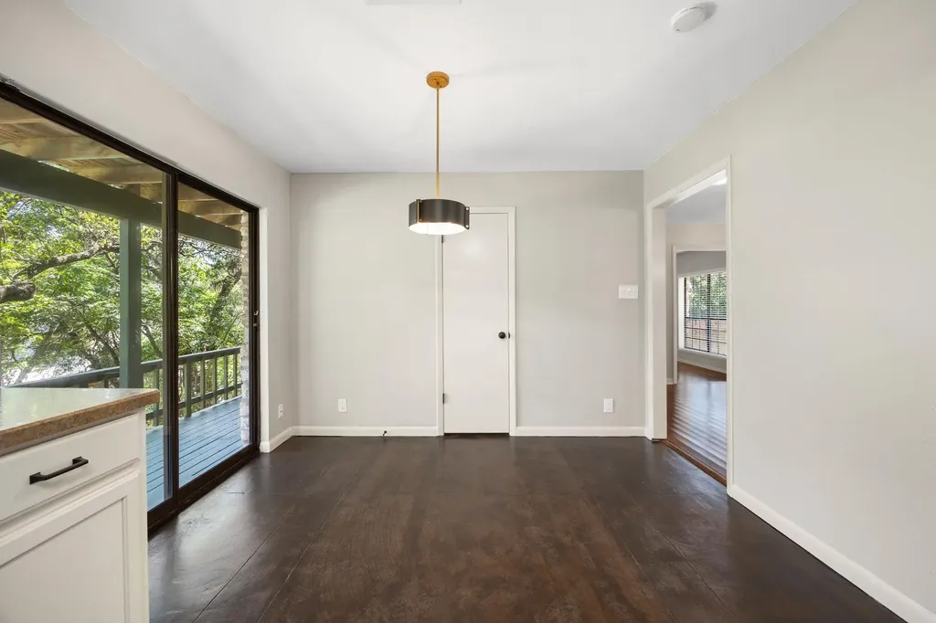 3622 Peregrine Falcon Drive Austin TX 78746