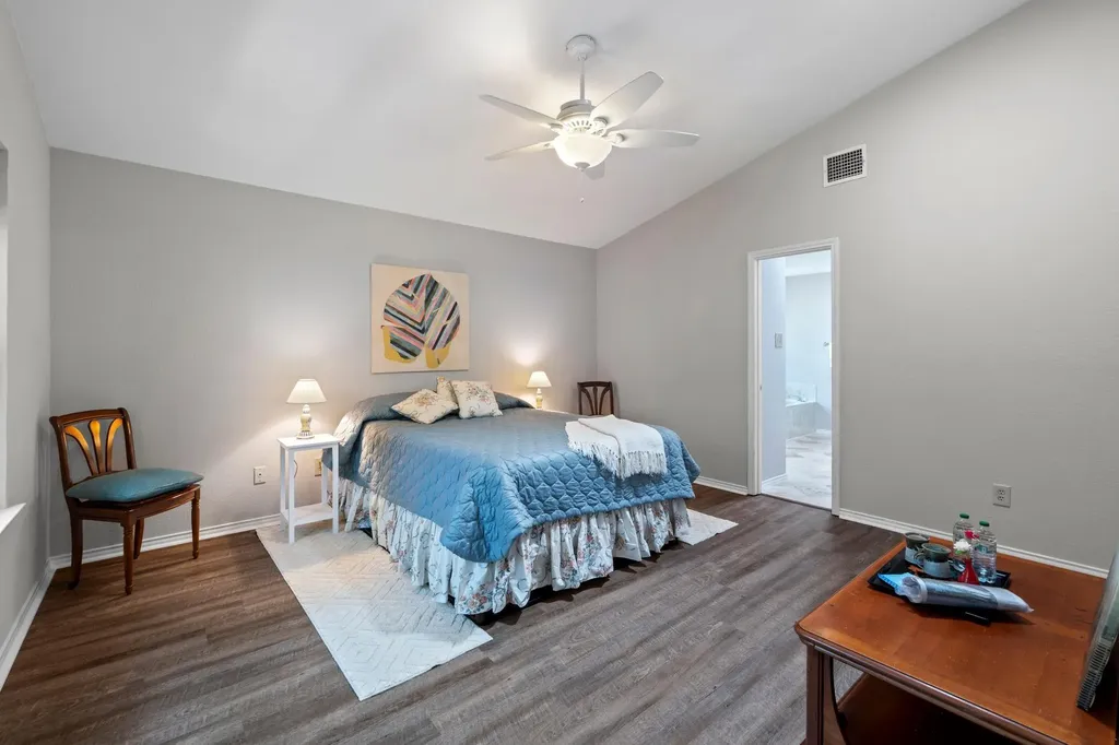 12806 Blackfoot Trail Austin TX 78729