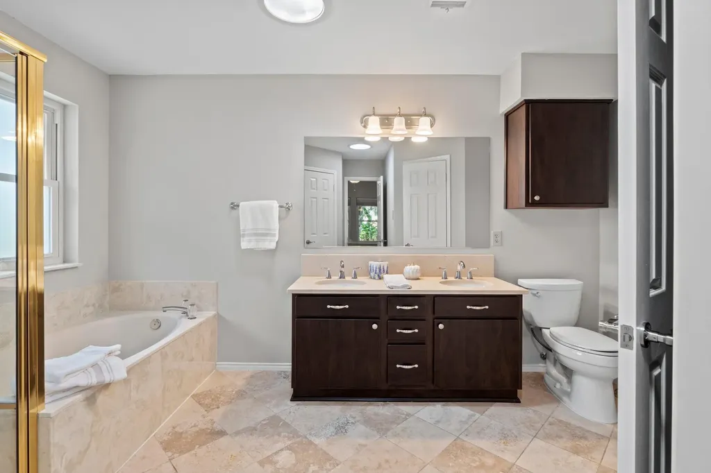 12806 Blackfoot Trail Austin TX 78729