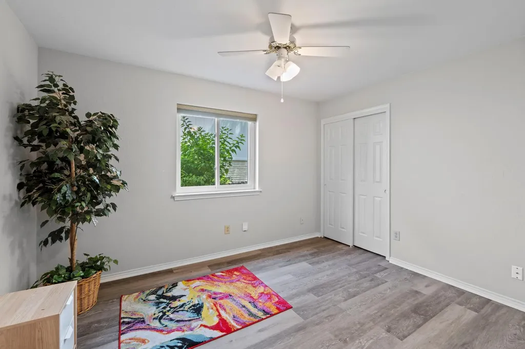12806 Blackfoot Trail Austin TX 78729