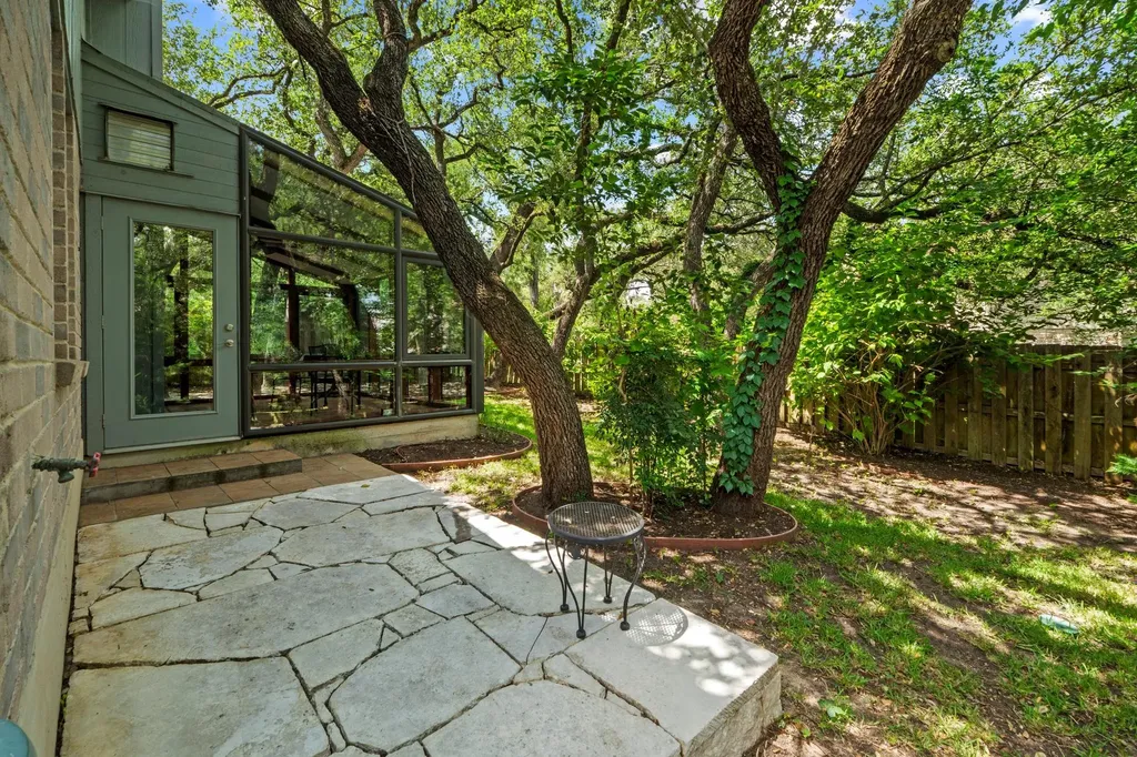 12806 Blackfoot Trail Austin TX 78729