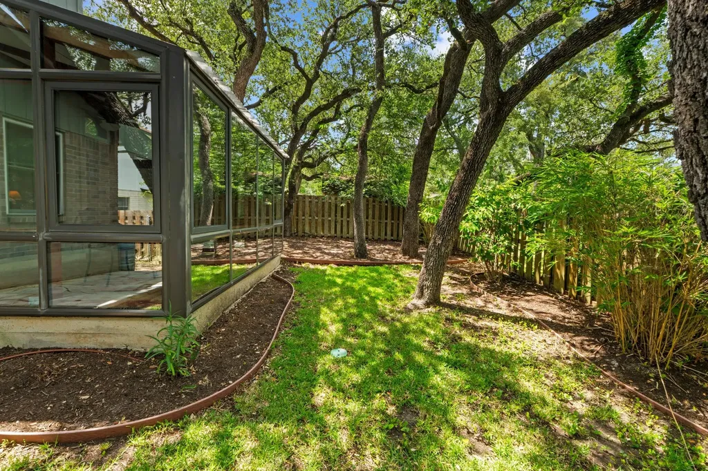 12806 Blackfoot Trail Austin TX 78729