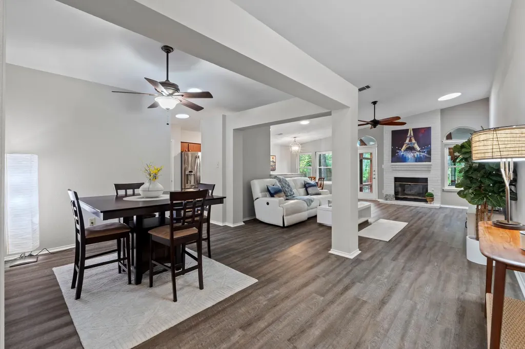 12806 Blackfoot Trail Austin TX 78729