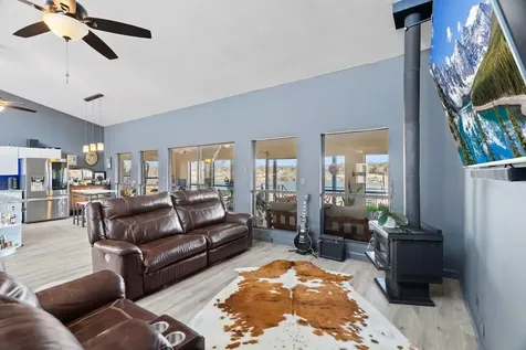 3721 Lakeview Drive Cottonwood Shores TX 78657