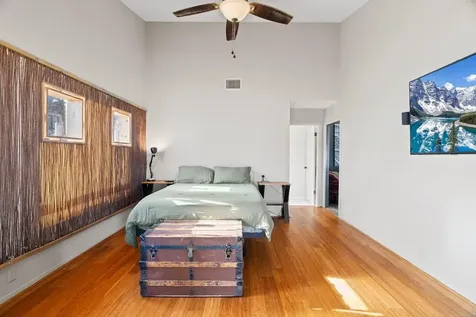 3721 Lakeview Drive Cottonwood Shores TX 78657