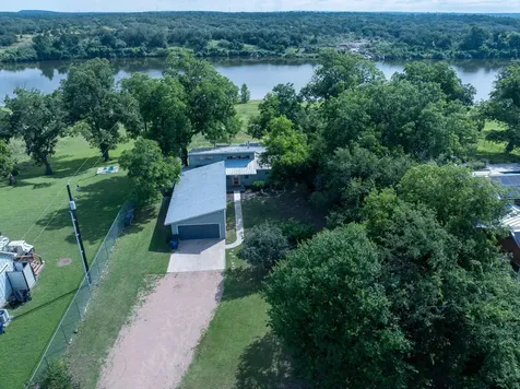 3721 Lakeview Drive Cottonwood Shores TX 78657
