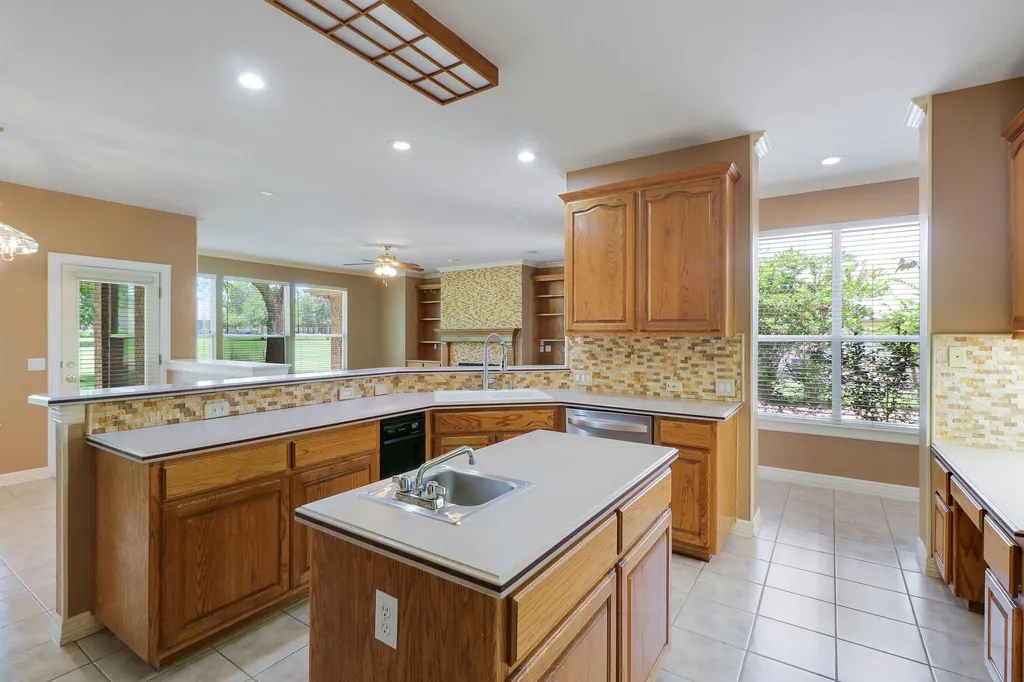 10608 Portrush Court Austin TX 78747
