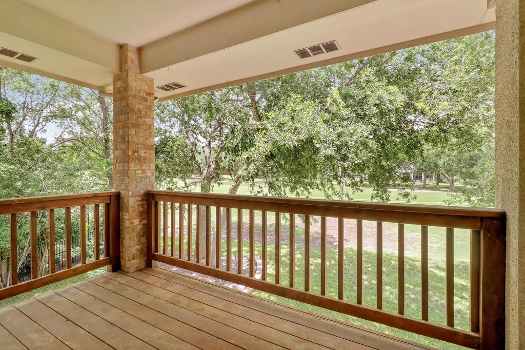 10608 Portrush Court Austin TX 78747