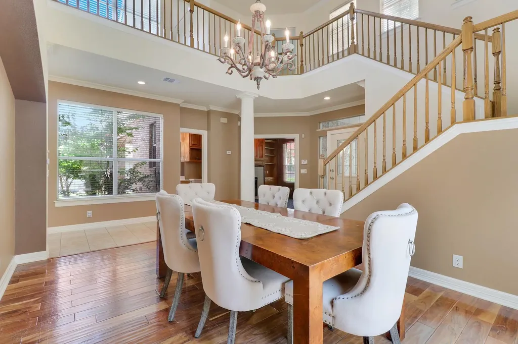 10608 Portrush Court Austin TX 78747