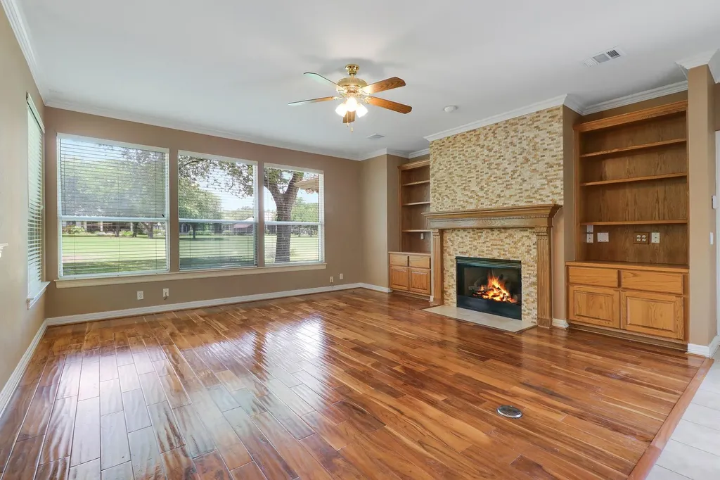 10608 Portrush Court Austin TX 78747