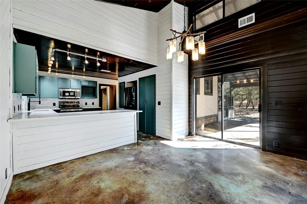 4016 Mcgregor Ln Lot 1-2 Dripping Springs TX 78620