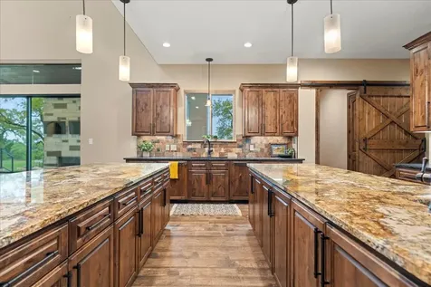 1951 Bridlewood Ranches Drive San Marcos TX 78666