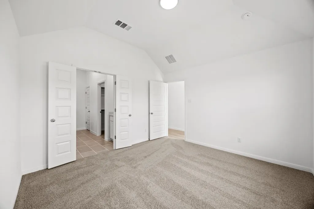 204 Hornet Street Elgin TX 78621