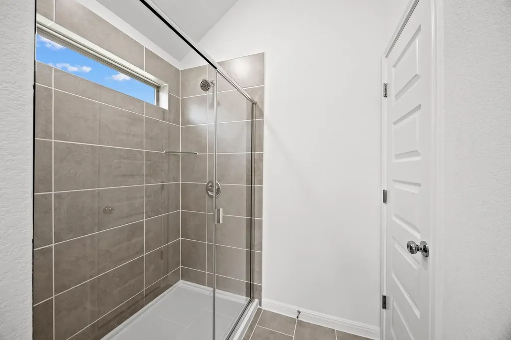 204 Hornet Street Elgin TX 78621