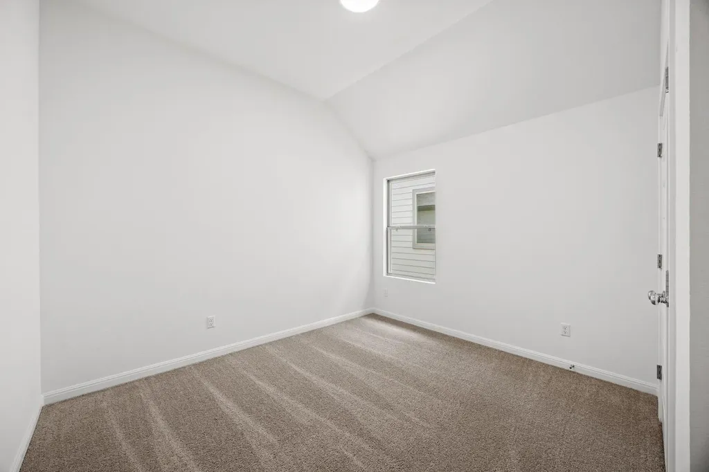 204 Hornet Street Elgin TX 78621