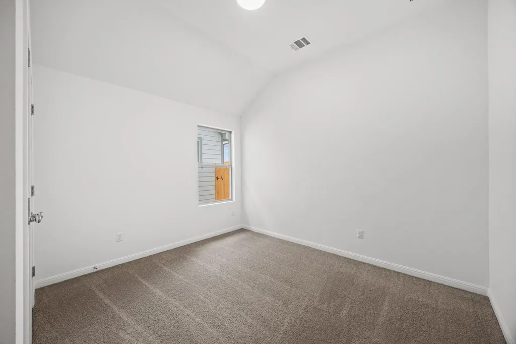 204 Hornet Street Elgin TX 78621