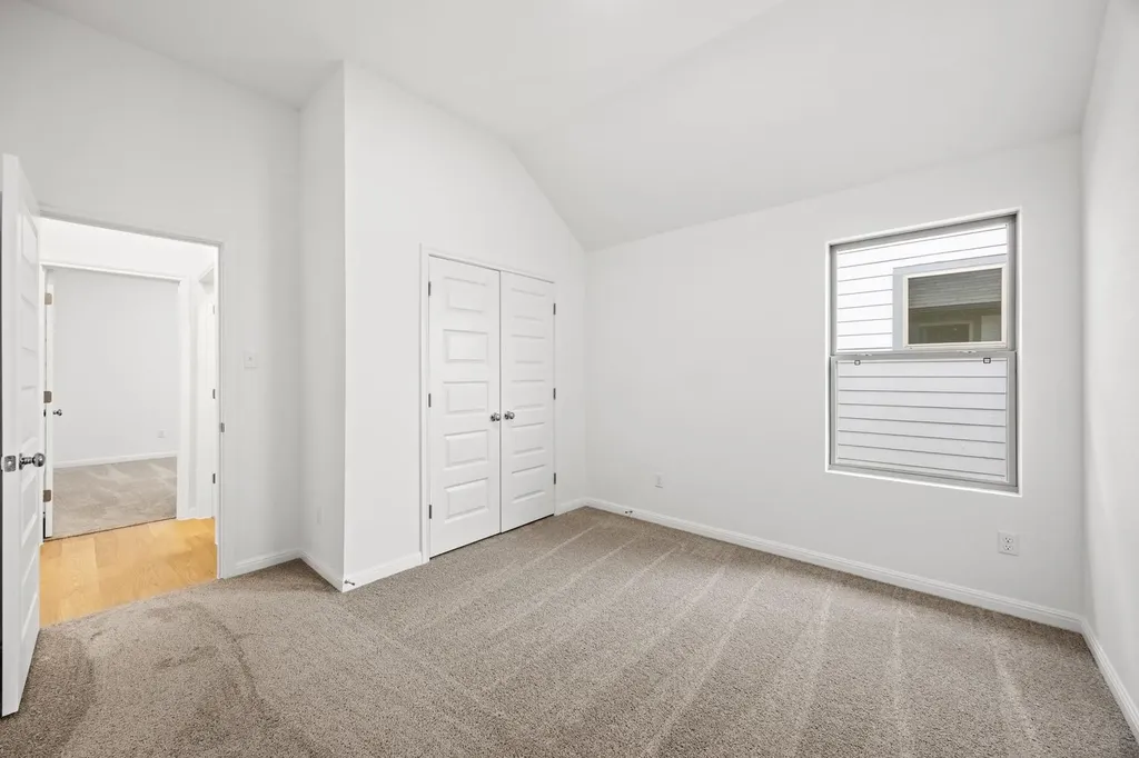 204 Hornet Street Elgin TX 78621