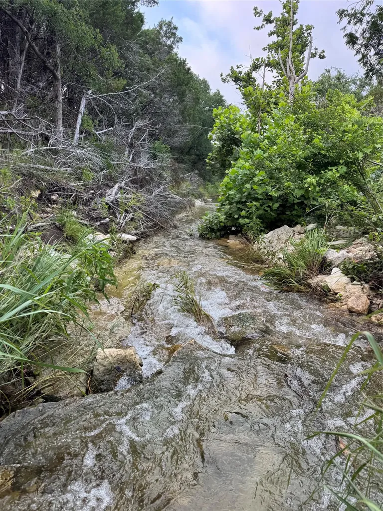 0000 Round Mountain Road Leander TX 78641