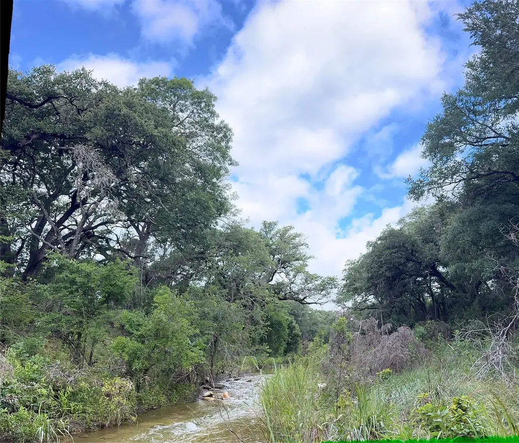 0000 Round Mountain Road Leander TX 78641